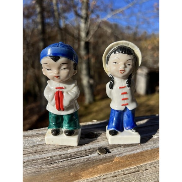 Vintage Figurines Boy Girl Japan Ceramic Mid Century Granny Core Asia - Picture 1 of 6